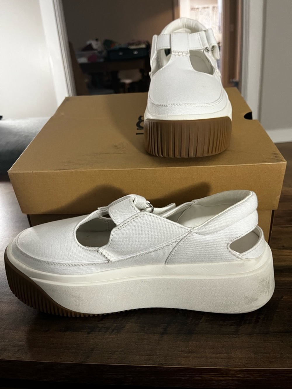 UGG Women's White Platform Mary Jane Slingback Shoes with Gum Outsole